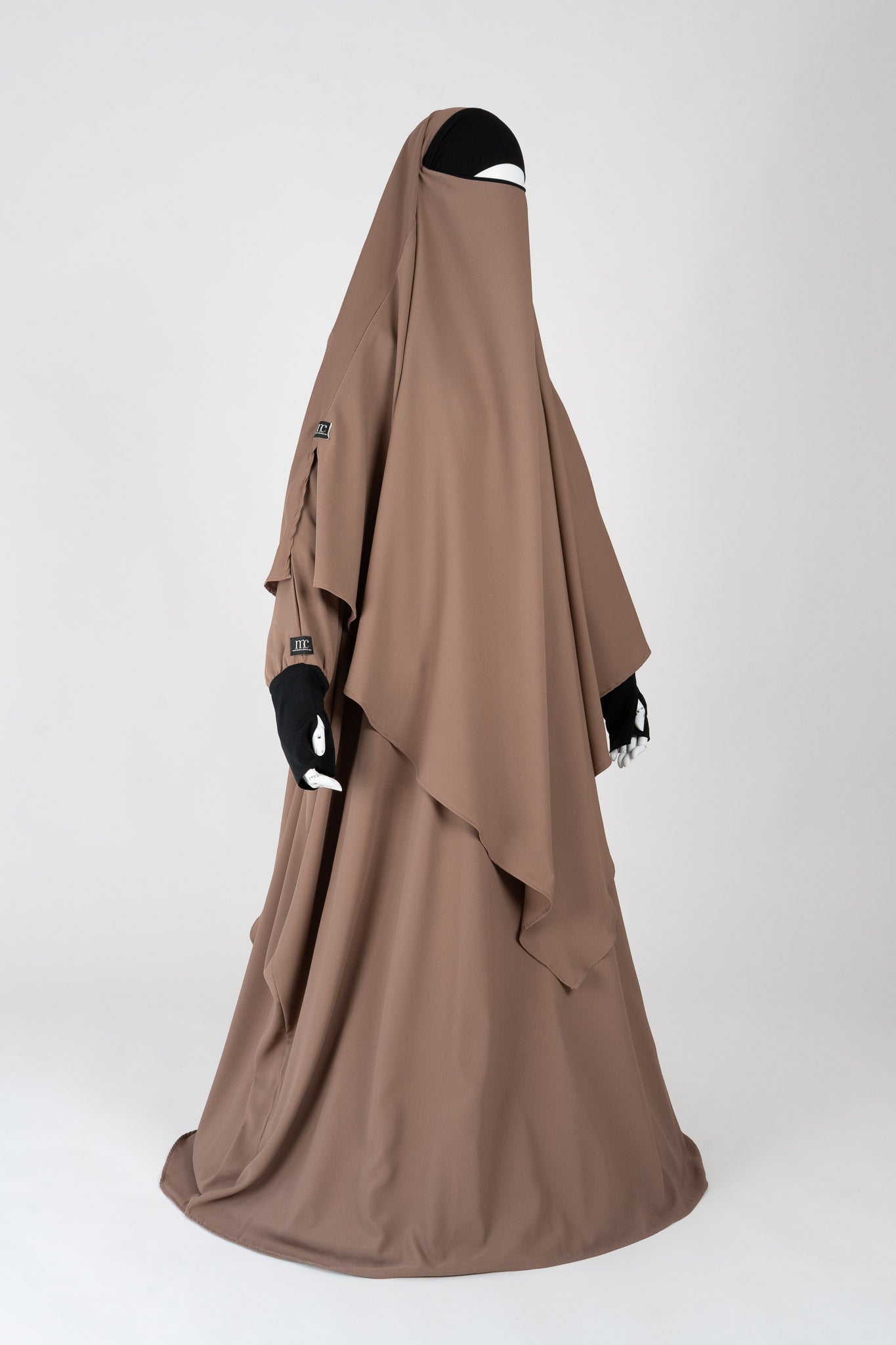 Khimar fusion wear